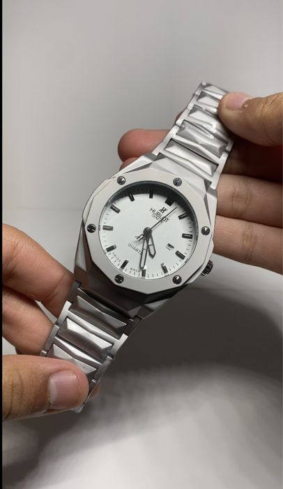 Мужские часы по акции