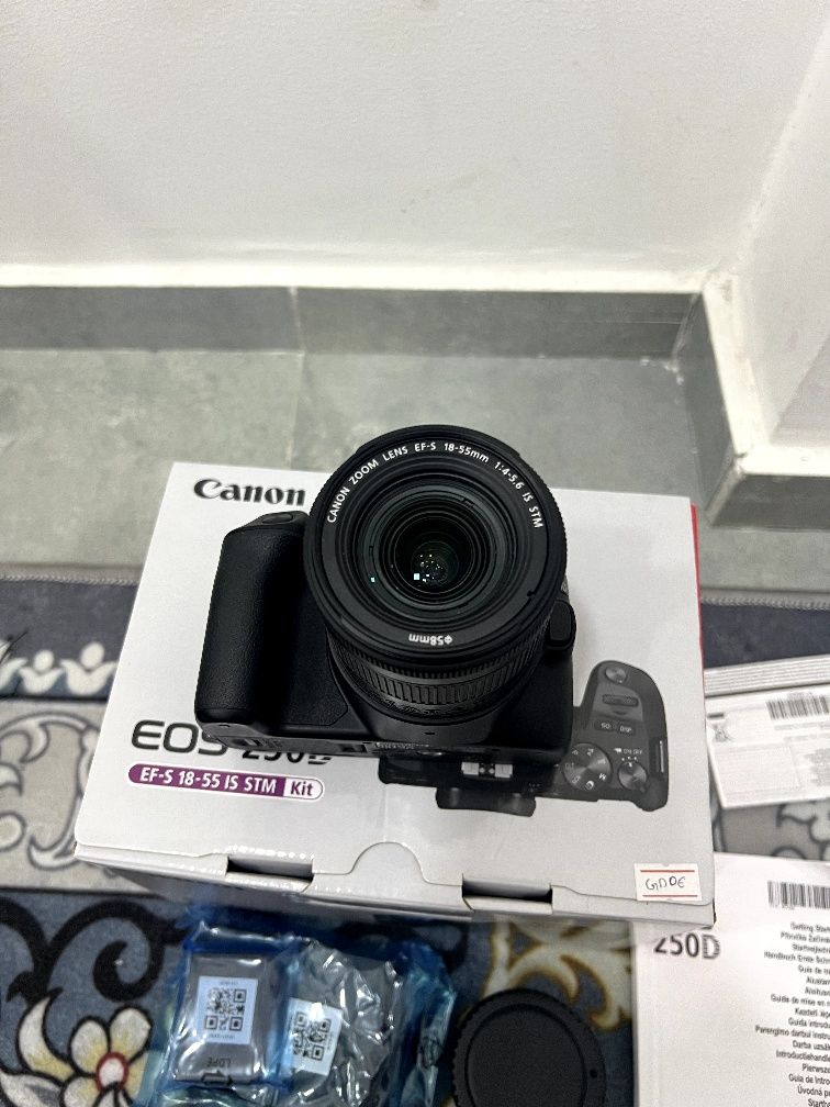 Canon EOS 250D + 18-55mm IS STM Kit – Yangi holatda
