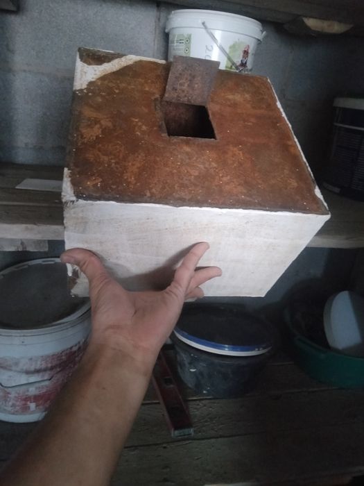 Чугунные радиаторы. Растшителный бачок.компрессор. Все вопросы по тел