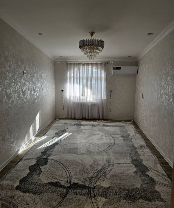 Yunusobod Unversam bozor yonida kvartira metro yaqin