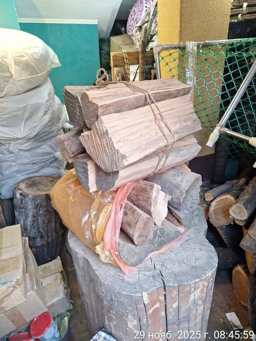 Сухие  дрова карагача и яблони