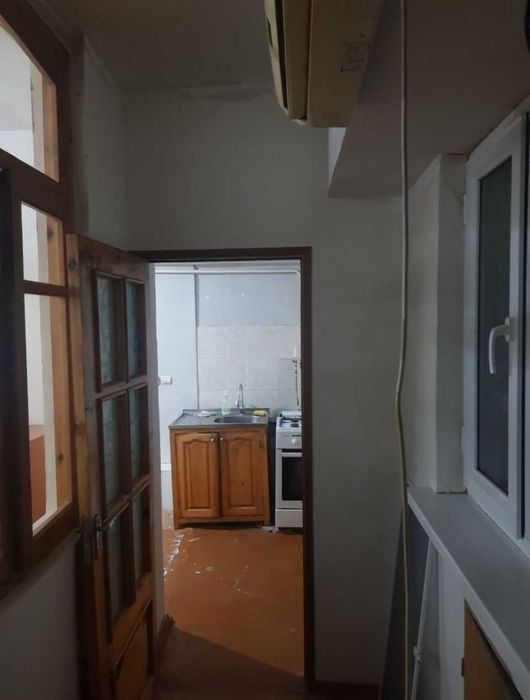 1-комнатная 3-Этаж Ц 4 без ремонта Галерейка