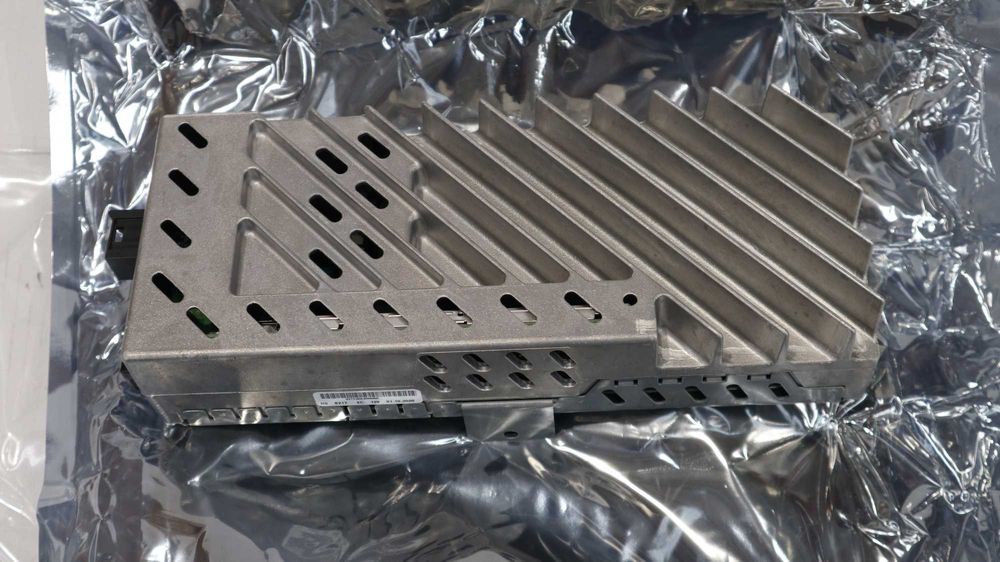 Усилвател БМВ Ф07 Ф10 Ф06 Ф12 Ф13 Ф01 Ф02