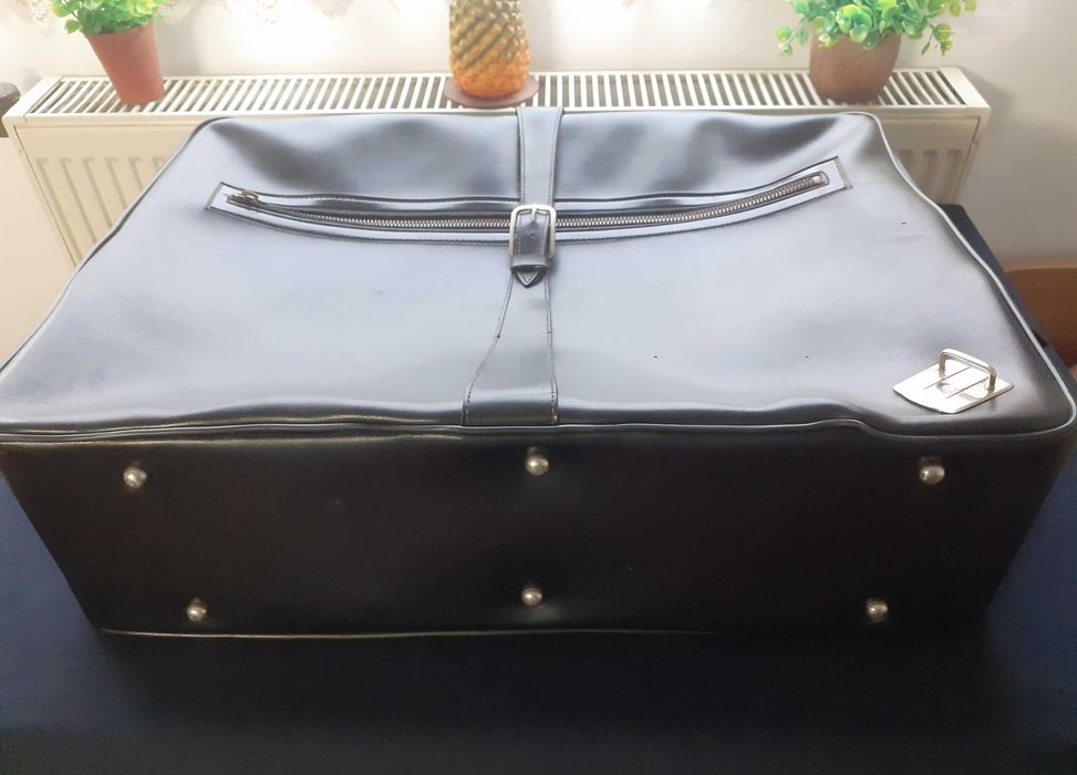 Висококачествен кожен куфар - Старото СОЦ производство!