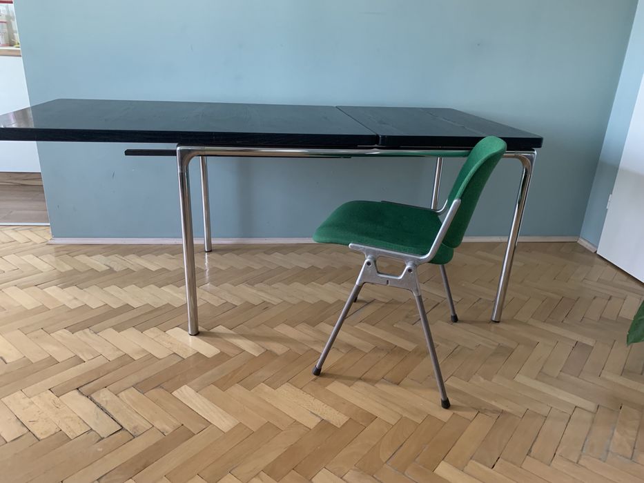 Трапезна маса / Etienne Fermigier / 70-те