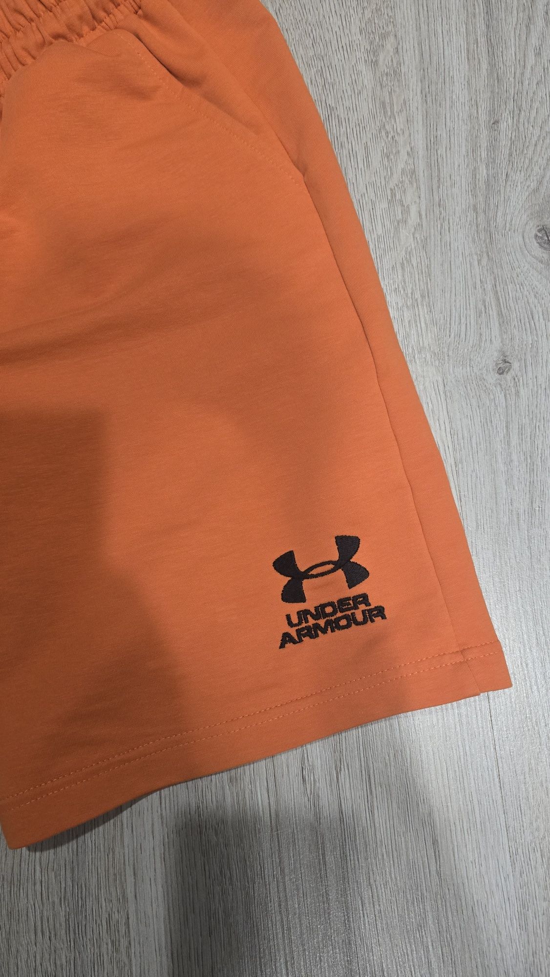 Мъжки къси гащи Under Armour M размер