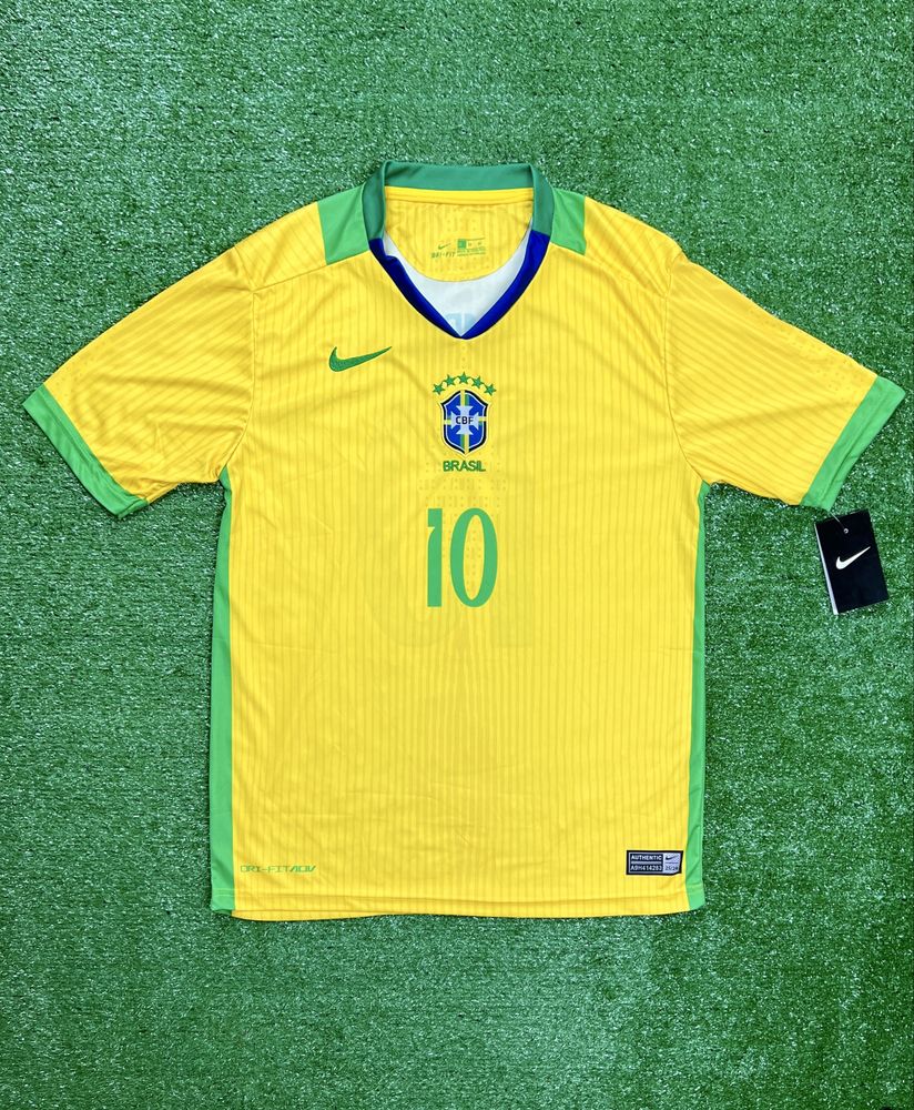 Най-новата футболан тениска на Бразилия/Неймар/Brazil/Naymar JR/25/26
