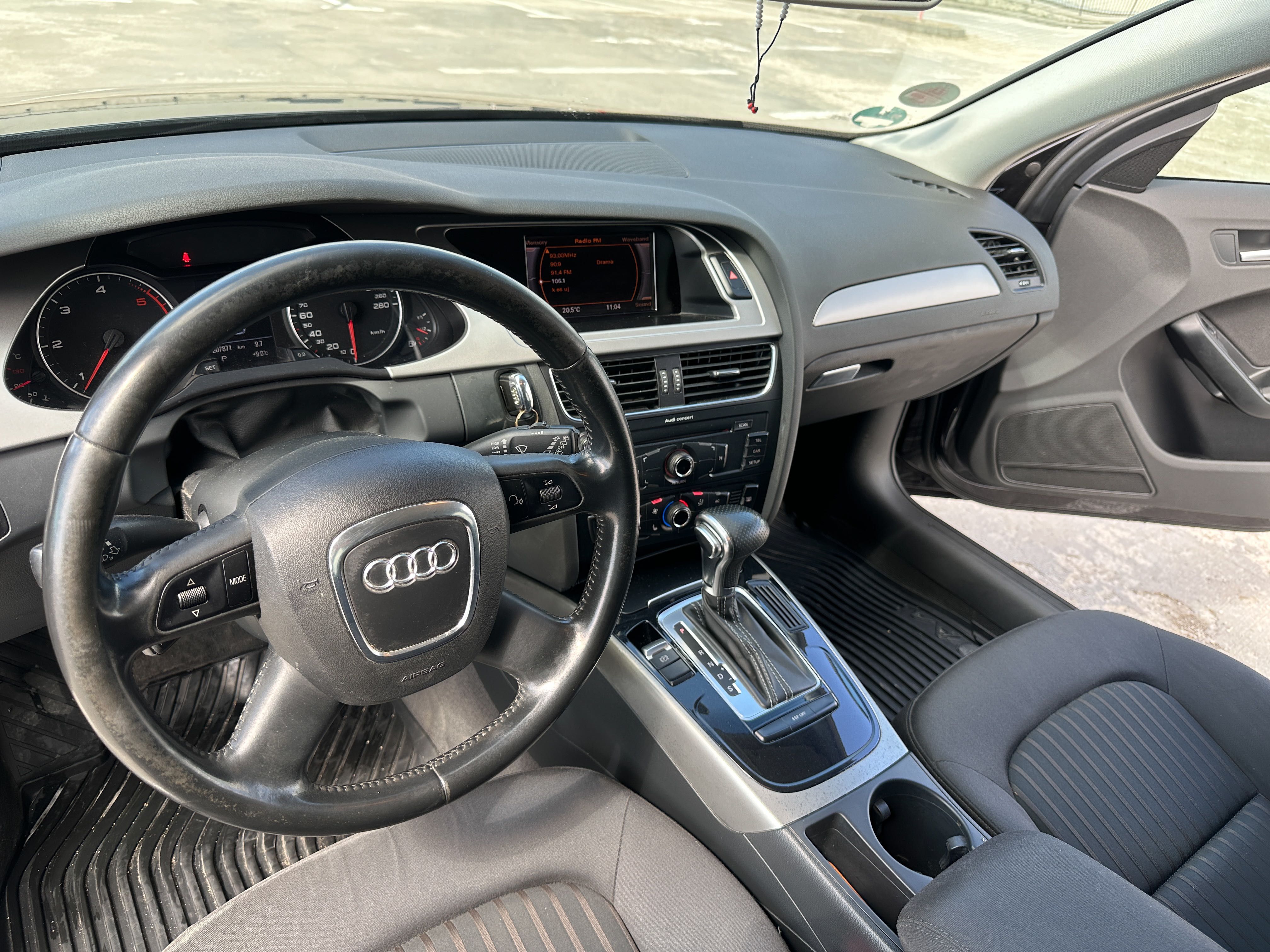 Audi a4 2009 2.0TDI 143cp automata