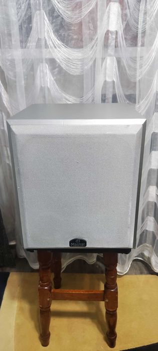 Subwoofer Audio Activ Magnat Art. Nr. 1458561S Cu Statie Interna pt El