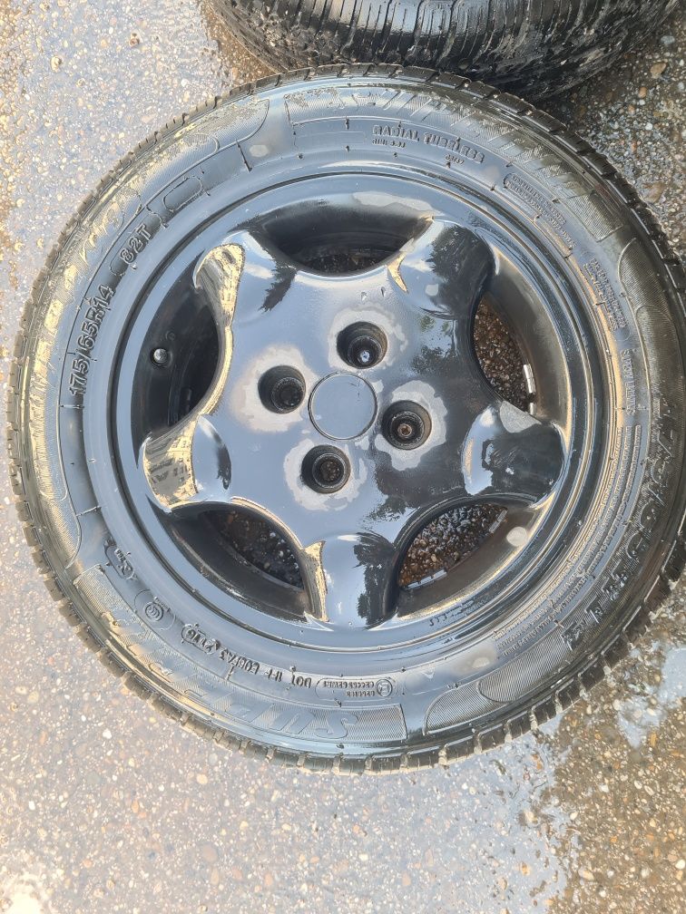 Jante Aliaj Opel R14  Cauciucuri 175/65