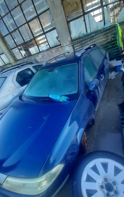 Buton ESP Renault Laguna a 2-a generatie