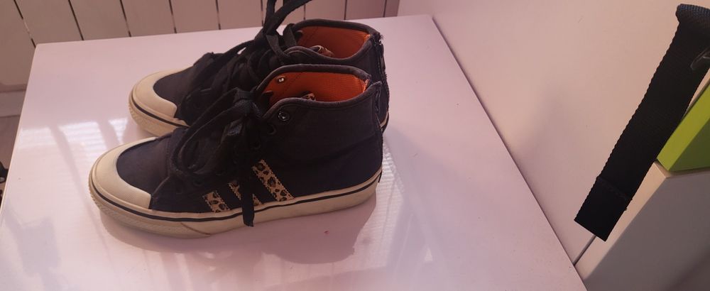 Adidas зимни апрески Uk 4 & Uk 5