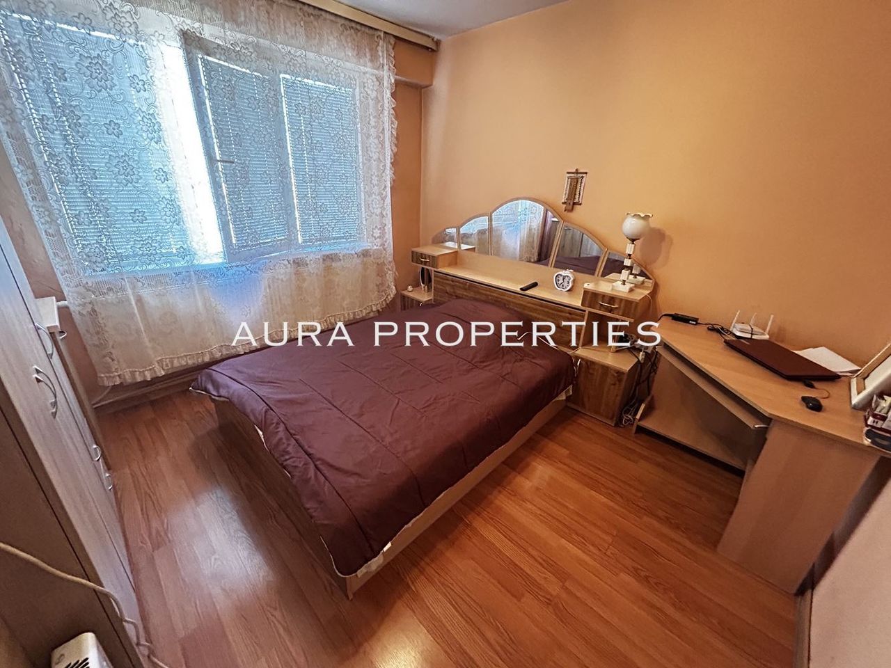 Продава се Тристаен апартамент в Разград, Орел - 76 кв.м за 1141 €/кв.м - Снимка #9