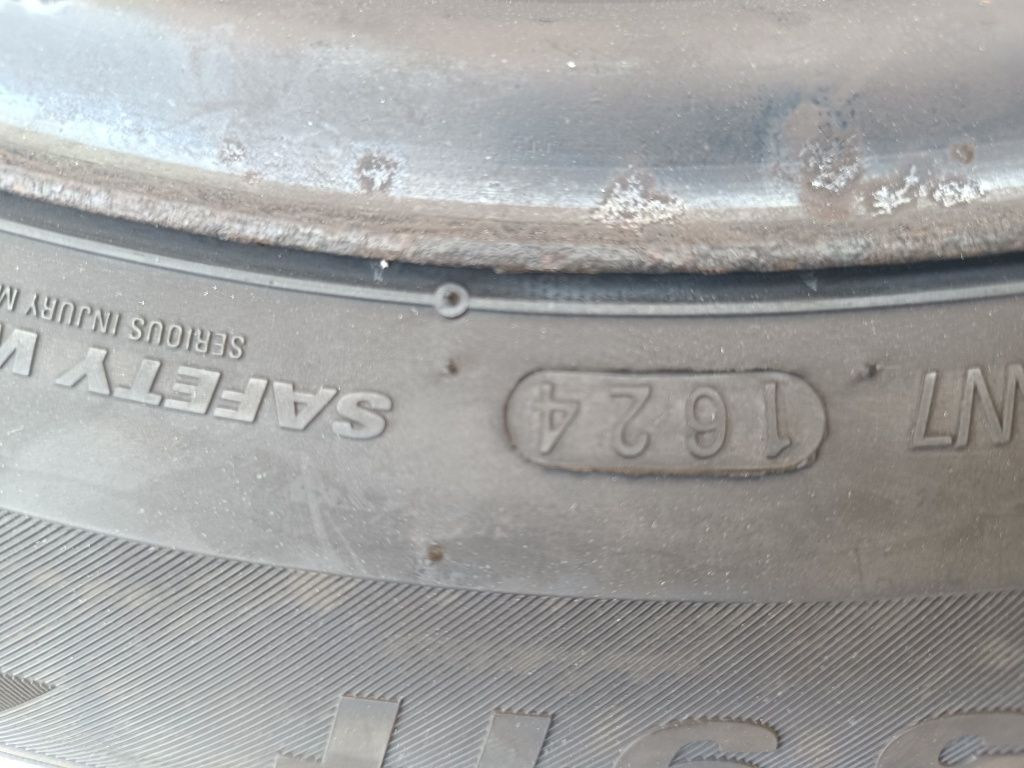 Джанти с гуми и тасове 195 65 R15