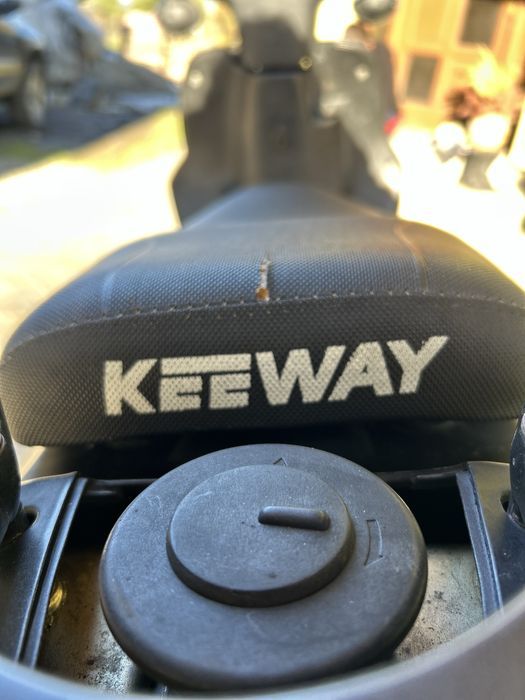 Mobră Keeway F-act 50