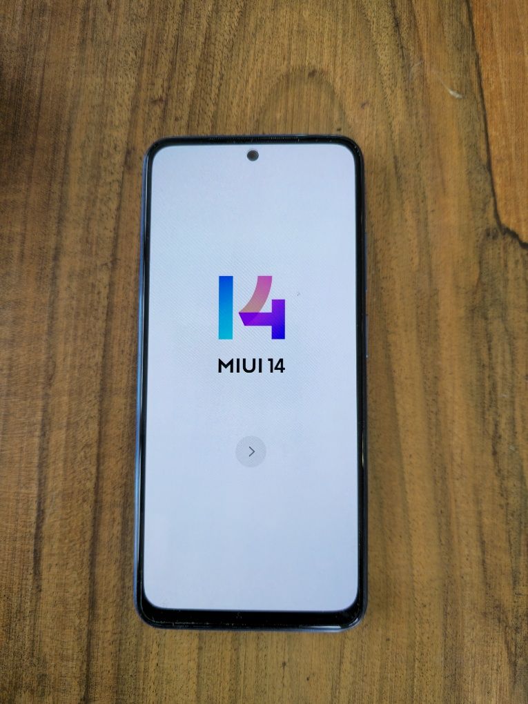 Продавам Xiaomi Poco M5s в добро състояние