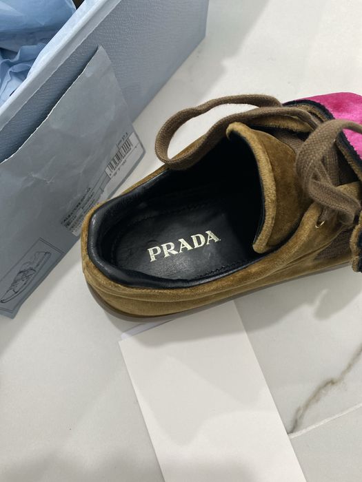 Оригинални обувки Prada