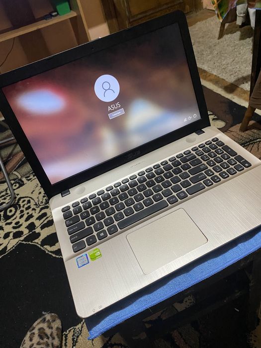 Schimb Leptop Asus+Iphone 11