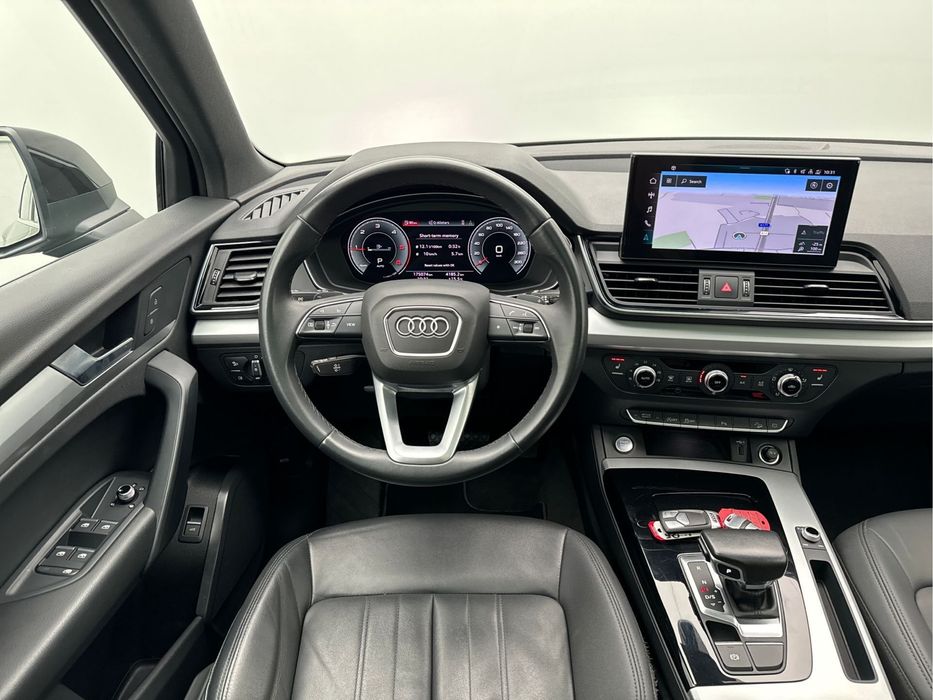 Audi Q5 2021 - 35 2.0 Diesel Mild-Hybrid -Panoramic -Distronic -S-Line