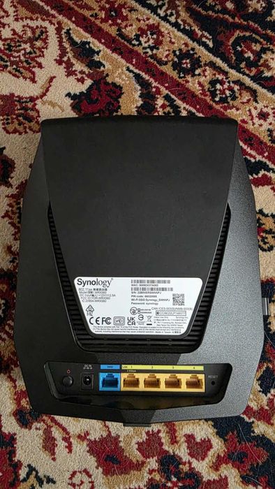 Router Synology WRX560 Dual-band, Wi-Fi 6, Mesh support