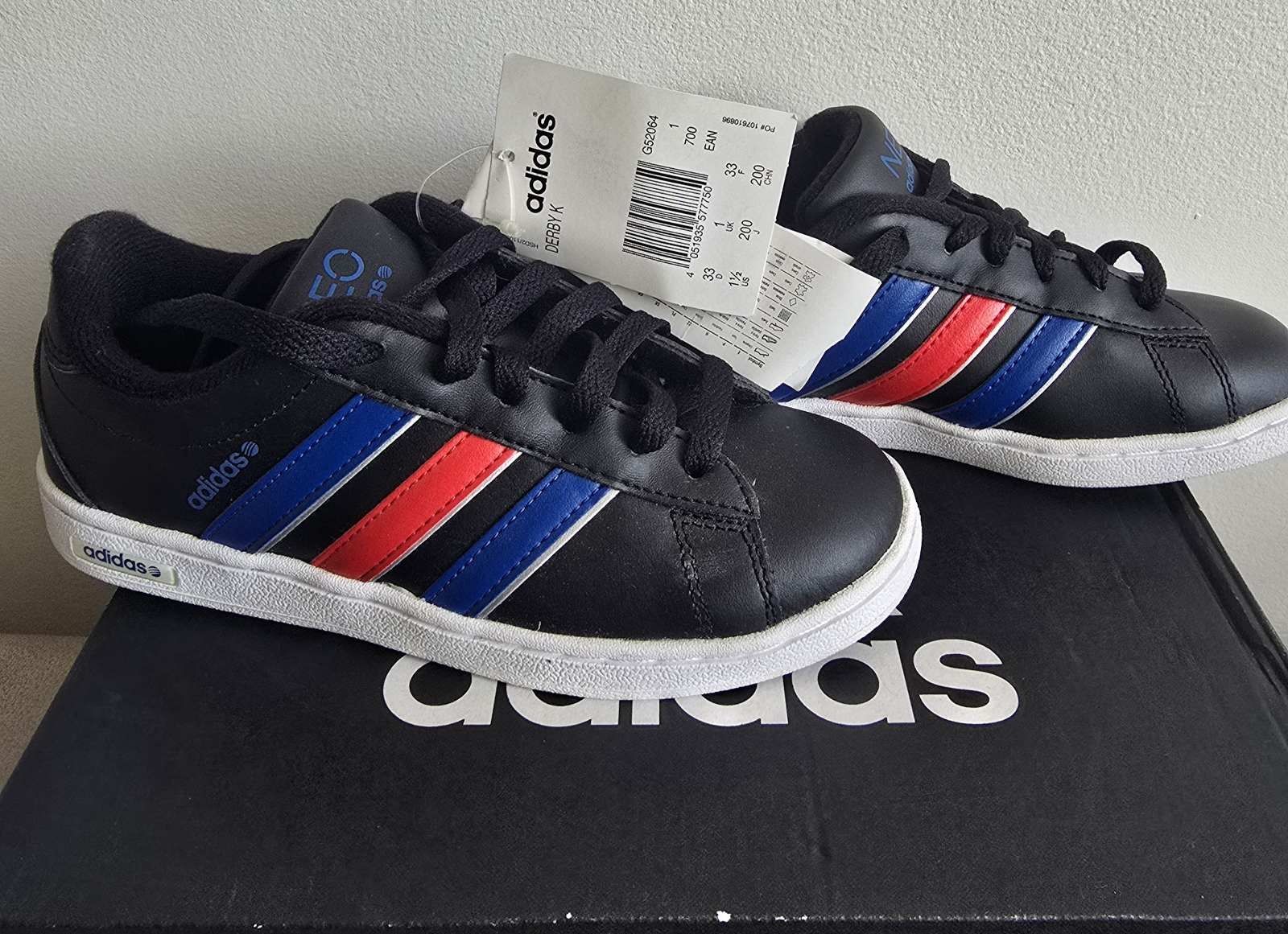 Детски маратонки Adidas Neo 33