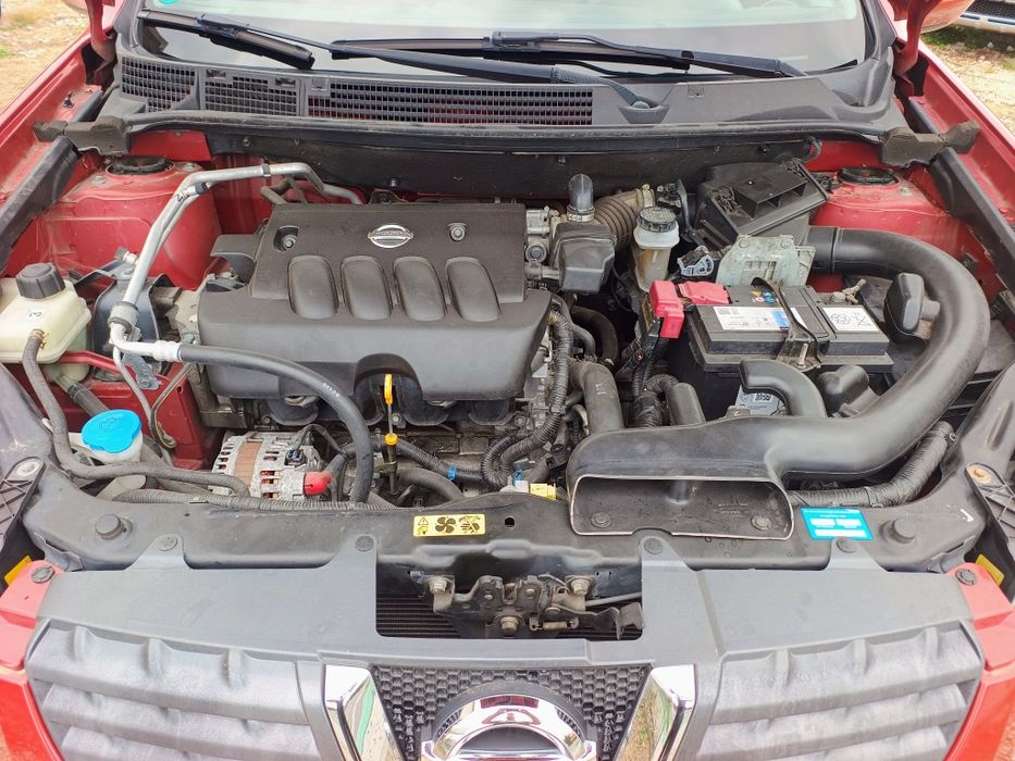 Nissan Qashqai 2.0 benzin