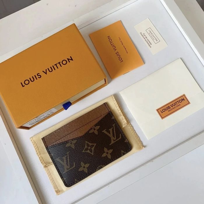 Louis vuitton cartholder