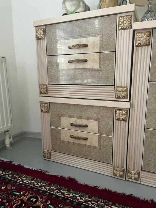 Спальный гарнитур