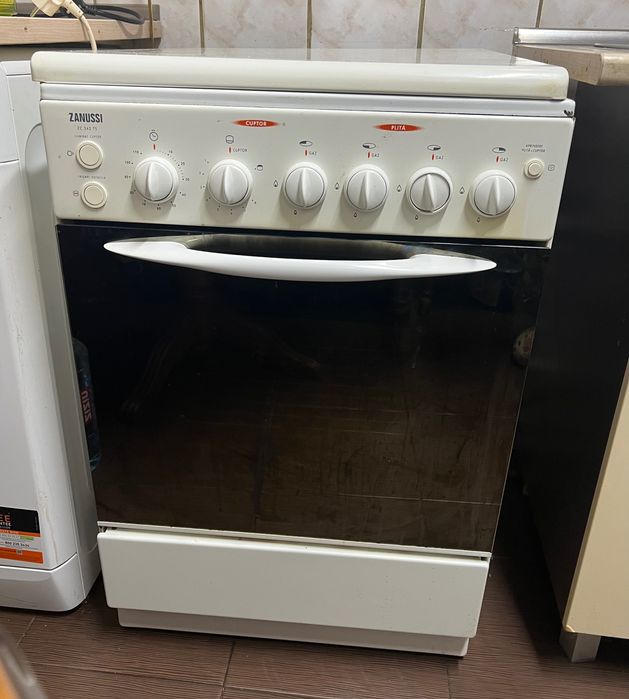 Aragaz Zanussi utilizat