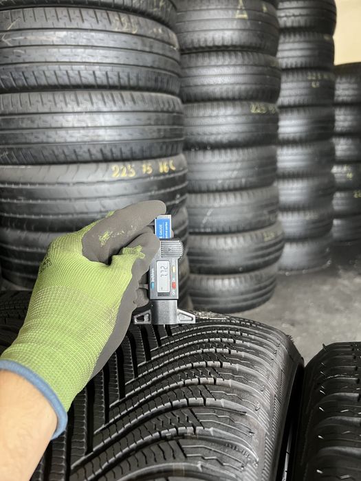 4 anvelope de iarna 205/50/17 Michelin 8mm!