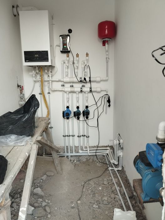 Сантехник Максим,монтаж сантехники на участках и новостройках