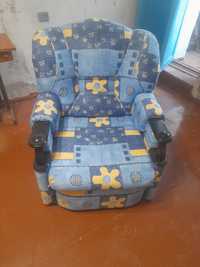 Продам 2 кресла-кровать
