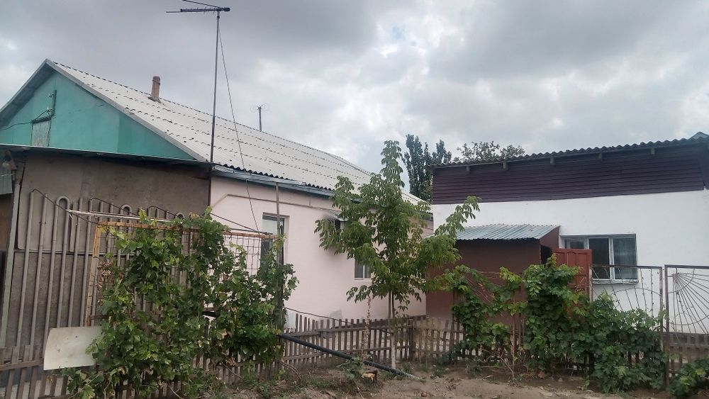 6 бөлмелі жер үй