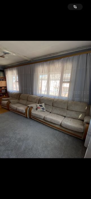 Отдам диван и кресло даром