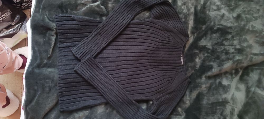 Зимни пуловери XS, S