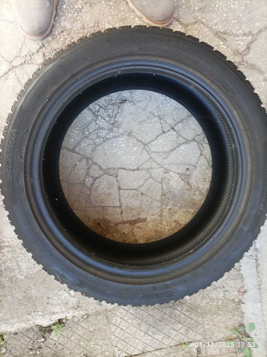 Гуми 205/50/17 зимни комплект нови