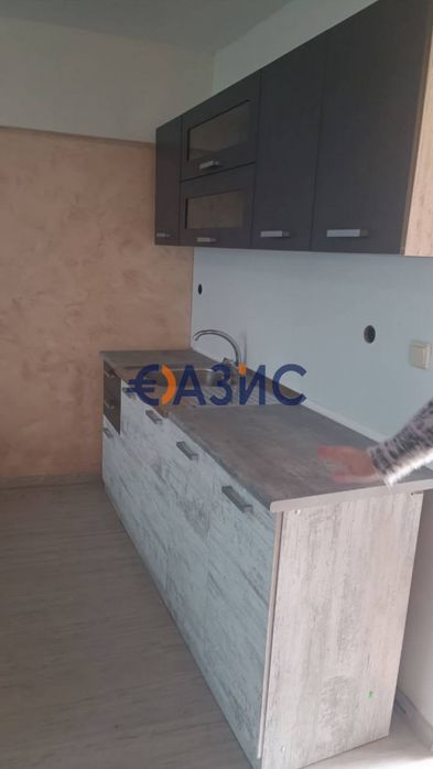 Продава се Едностаен апартамент в к.к. Слънчев бряг - 48 кв.м за 1073 €/кв.м - Снимка #8