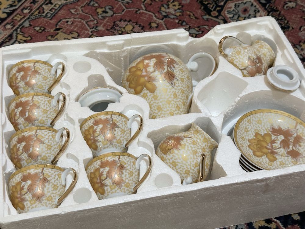 Абсолюьной новый ЧАЙНЫЙ СЕРВИС