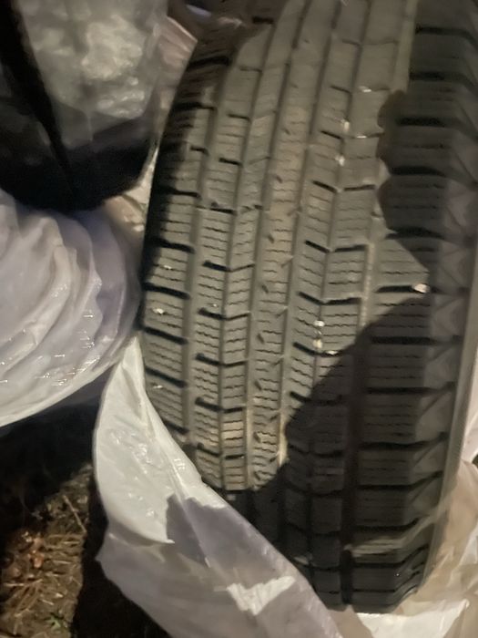 Резина 2024 года 205/60/16.
