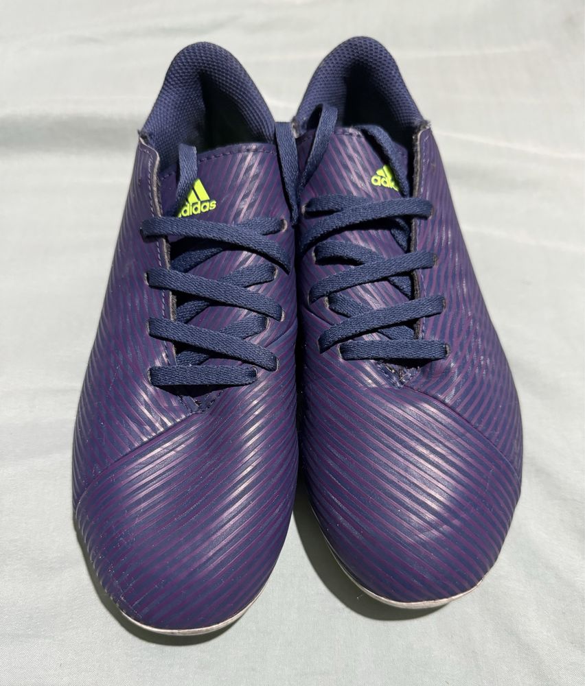 Бутонки Adidas