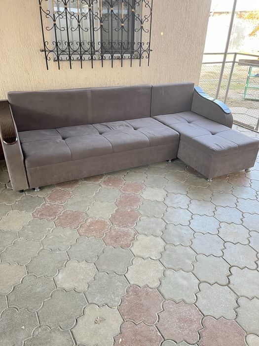 Продам диван раскладной 3 м