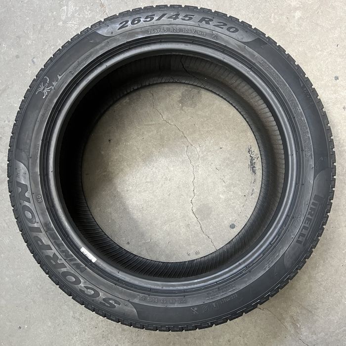 4 Anvelope iarna 265 45 20 cu 295 40 20 Pirelli