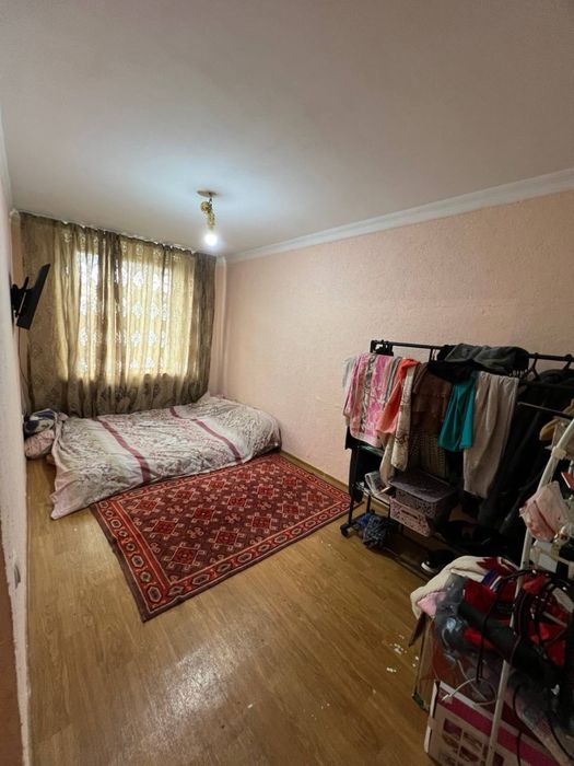 Продам 4х комнатную квартиру