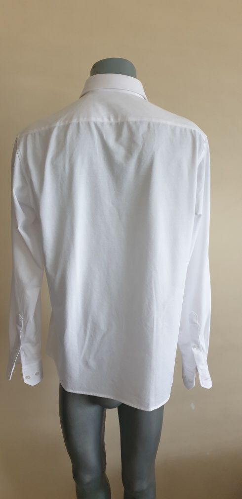 Hugo Boss  Regular Fit  Mens Size - 40 / M НОВО! ОРИГИНАЛ! Мъжка Риза!
