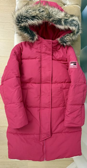 Продам зимнюю куртку Futurino рост 122