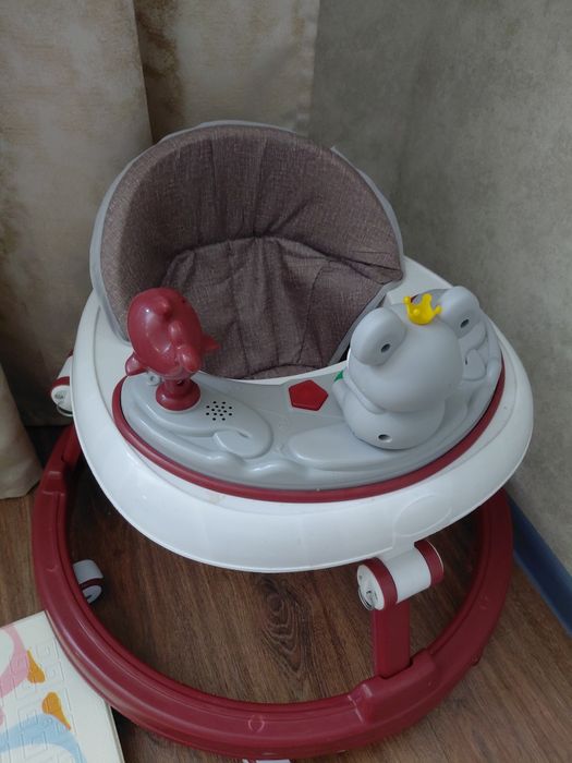 Детские ходунки.