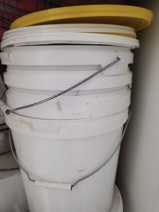 Ведро для воды разные