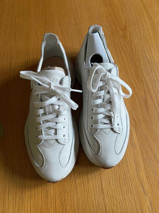 Кожени нови бели маратонки Clarks