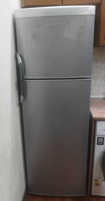 Двухкамерный холодильник BEKO