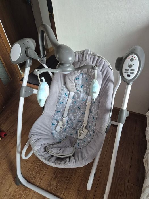 Patut bebelus si balansoar